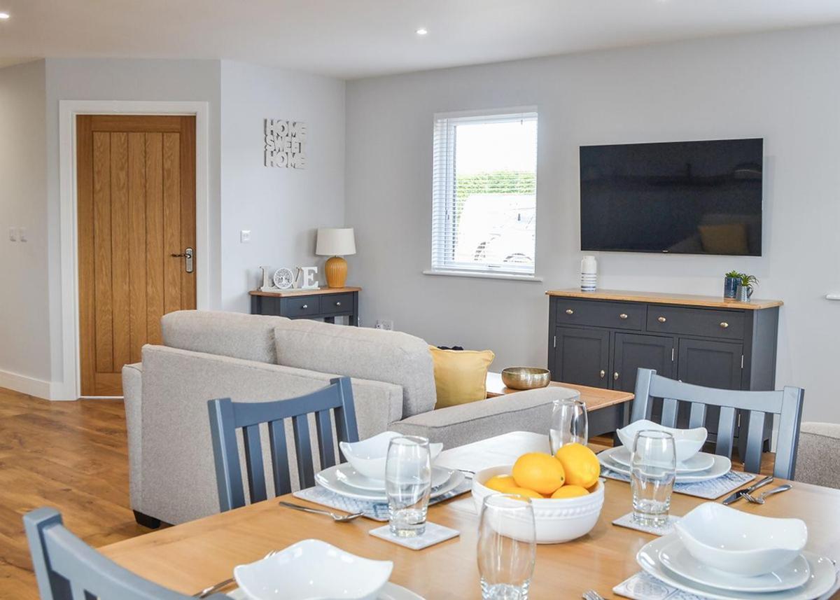 Готель Cotswold Gateway Escape Offenham Екстер'єр фото