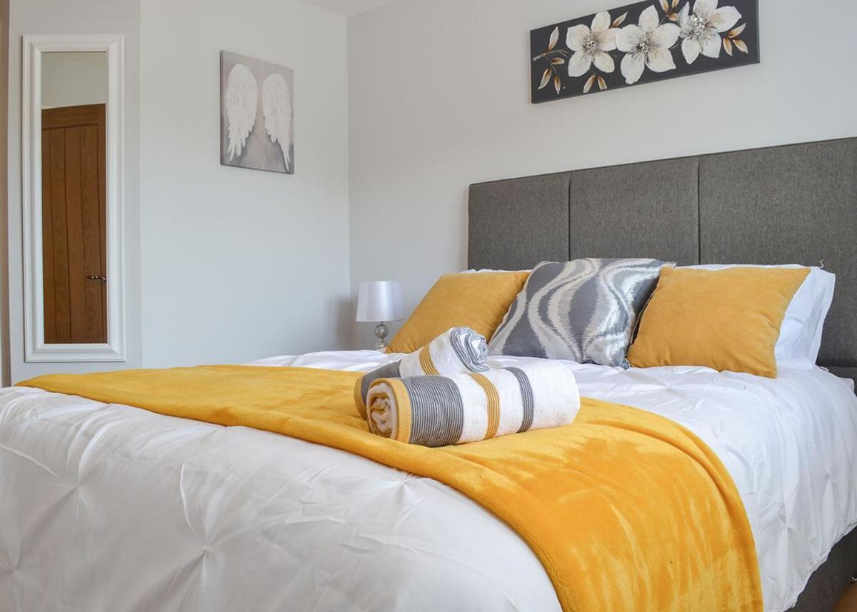 Готель Cotswold Gateway Escape Offenham Екстер'єр фото