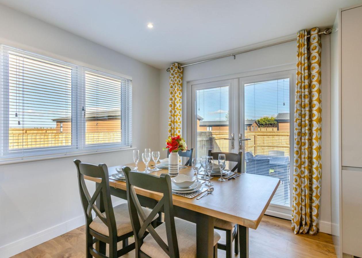 Готель Cotswold Gateway Escape Offenham Екстер'єр фото