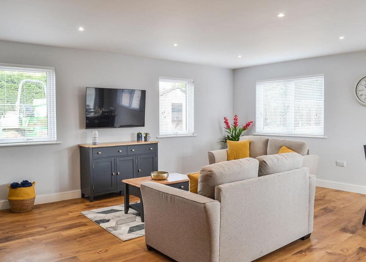 Готель Cotswold Gateway Escape Offenham Екстер'єр фото