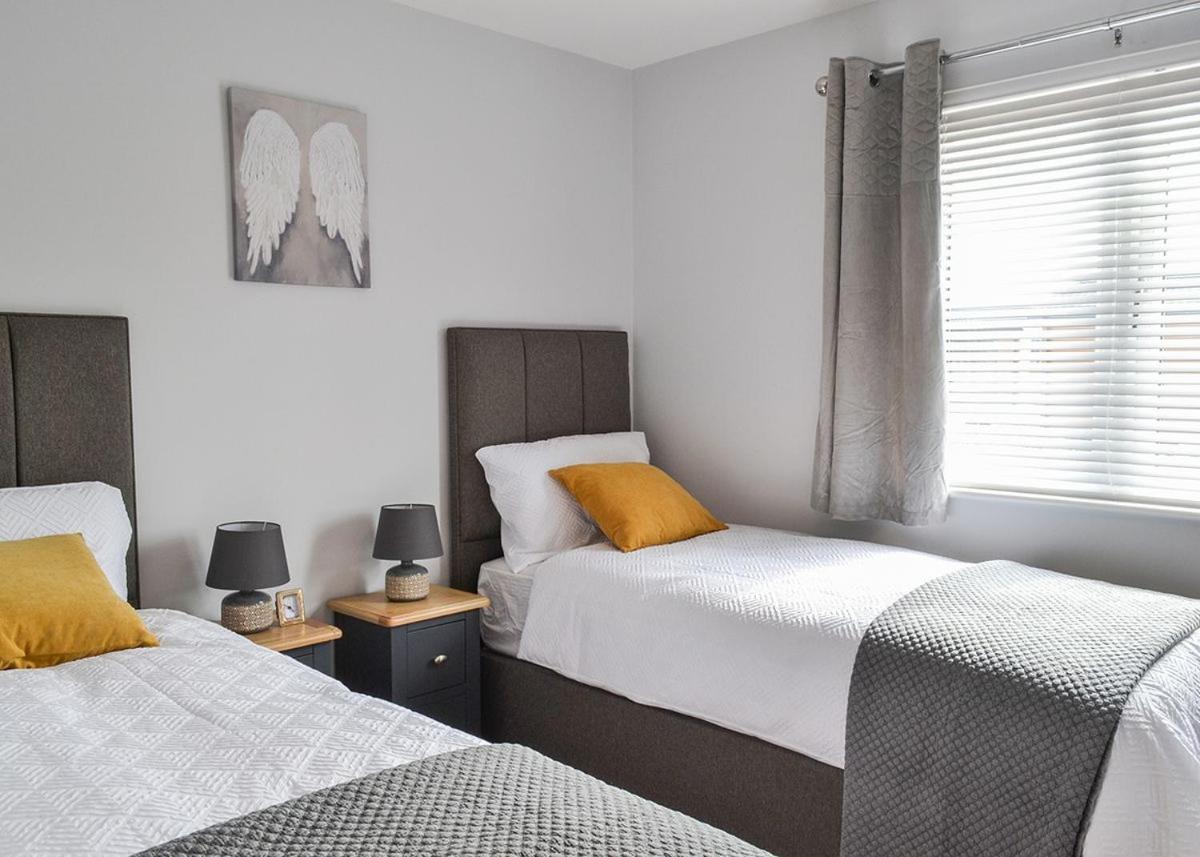 Готель Cotswold Gateway Escape Offenham Екстер'єр фото